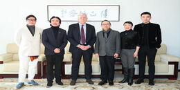 A delegation from Goldsm ...